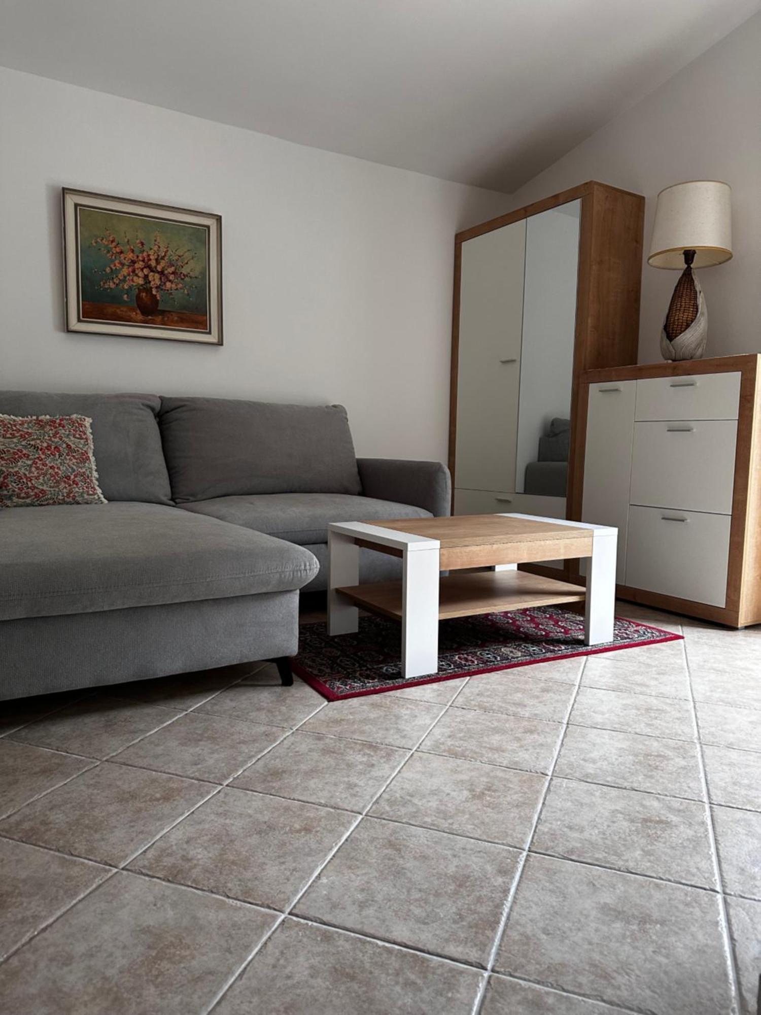 Apartments Vesna Фунтана Екстер'єр фото